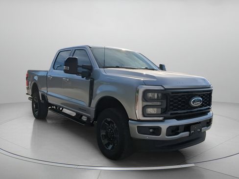 Certified 2024 Ford F250 Lariat w/ Lariat Ultimate Package image 3