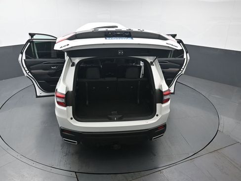 Certified 2023 Honda Pilot Sport image 46