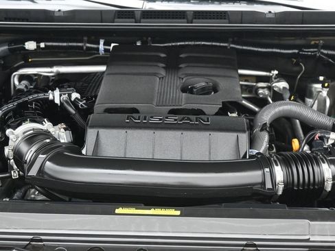 Used 2025 Nissan Frontier SV image 22
