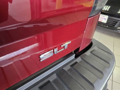 Used 2017 GMC Sierra 1500 SLT AWD/4WD image 36