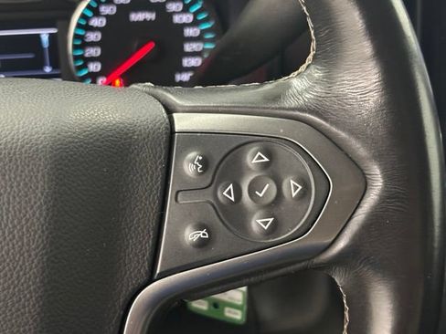 Used 2018 Chevrolet Silverado 1500 LT AWD/4WD image 18