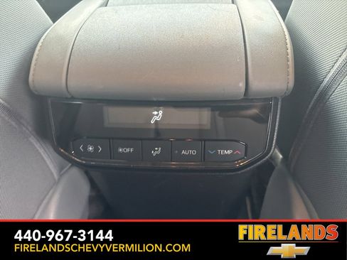 Used 2023 Toyota Highlander L image 36