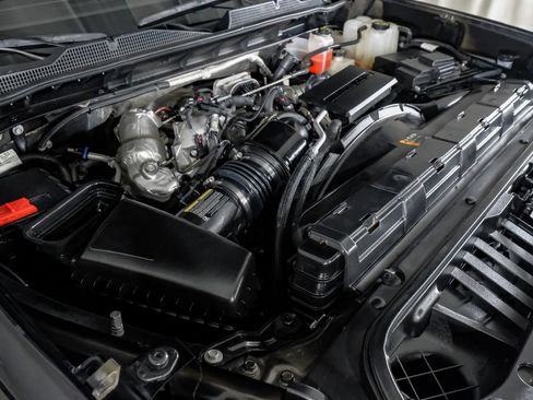 Used 2024 Chevrolet Silverado 2500 High Country w/ High Country Premium Package AWD/4WD image 52
