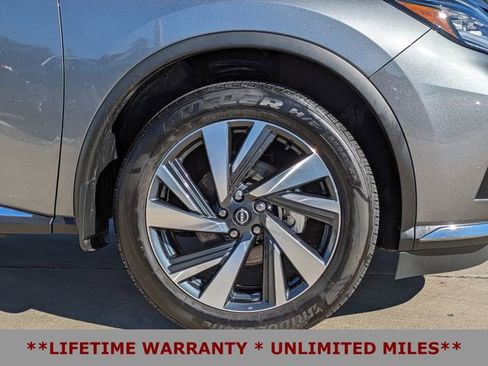 Used 2024 Nissan Murano SL image 12