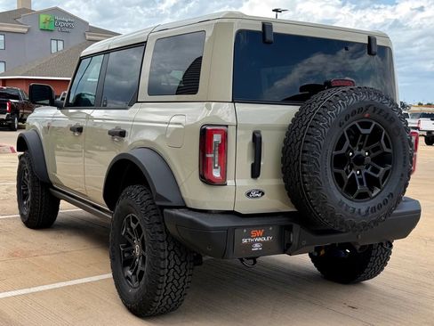 New 2026 Ford Bronco Badlands AWD/4WD image 6