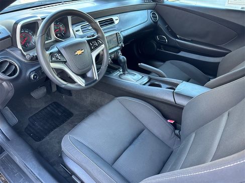Used 2014 Chevrolet Camaro LT image 22