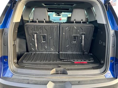 Certified 2023 GMC Acadia SLT w/ Elevation Edition image 25