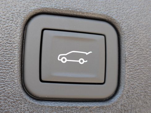 New 2027 Cadillac Optiq Sport RWD image 18