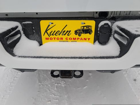 Used 2022 RAM 2500 Big Horn w/ Level C Equiment Group image 9