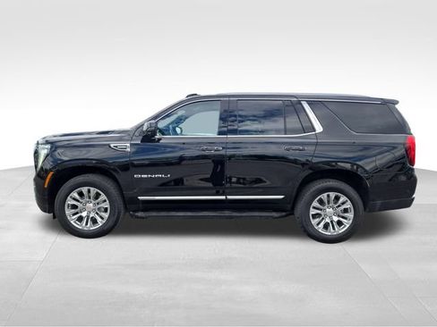 Used 2026 GMC Yukon Denali w/ Advanced Technology Package AWD/4WD image 9
