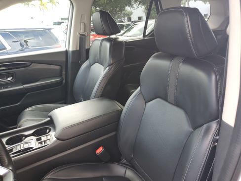 Used 2023 Honda Pilot EX-L image 18