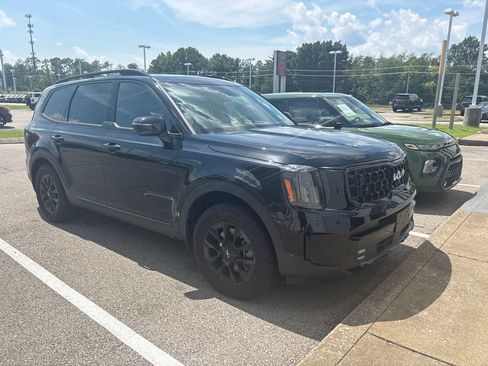 Used 2024 Kia Telluride SX Prestige X-Pro AWD/4WD image 2