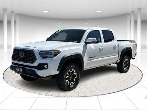 Used 2021 Toyota Tacoma TRD Off-Road w/ Technology Package AWD/4WD image 1