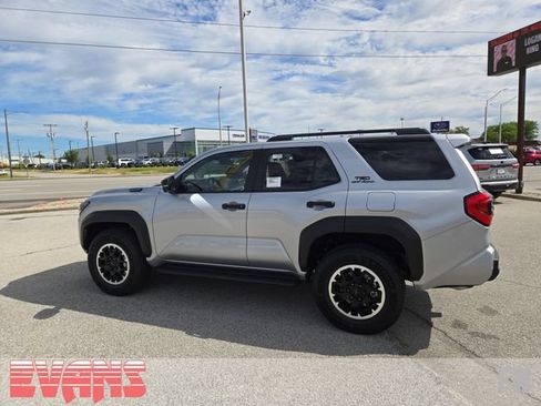 New 2026 Toyota 4Runner TRD Off-Road Premium AWD/4WD image 30