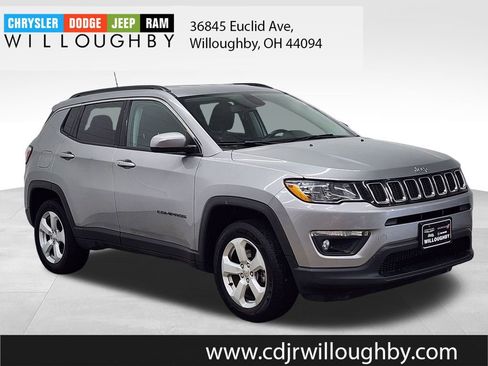 Used 2020 Jeep Compass Latitude w/ Cold Weather Group image 3