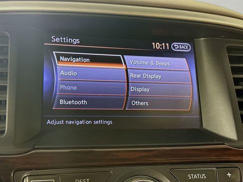 Used 2013 Nissan Pathfinder Platinum w/ Platinum Premium Pkg image 18