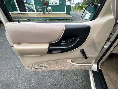 Used 1997 Ford Ranger 2WD Regular Cab image 8