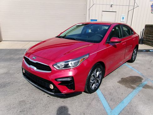 Used 2021 Kia Forte LXS FWD image 1