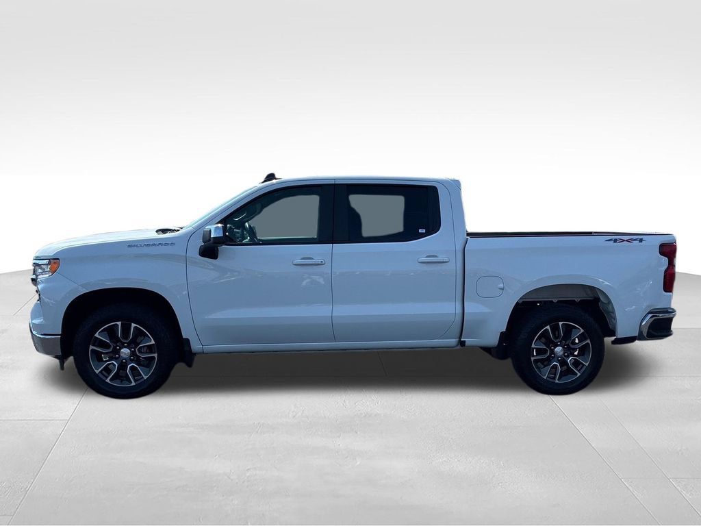 Used 2023 Chevrolet Silverado 1500 LT AWD/4WD image 2
