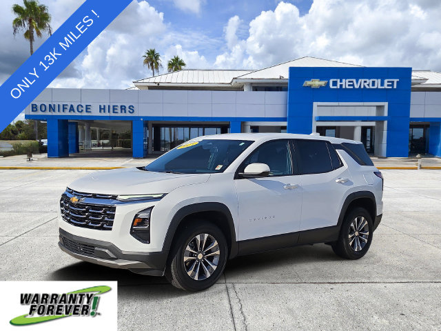 Used 2025 Chevrolet Equinox LT FWD image 2