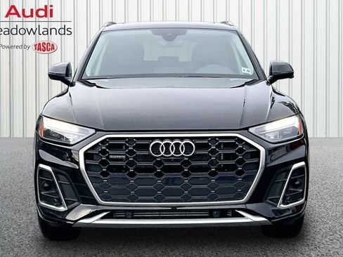 Used 2023 Audi Q5 e Premium Plus w/ Premium Plus Package AWD/4WD image 2