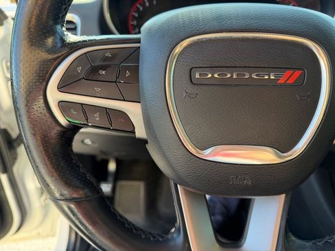 Used 2020 Dodge Durango SXT w/ 3rd Row Seating Group RWD image 31