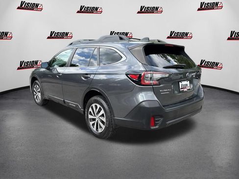 Used 2021 Subaru Outback Premium AWD/4WD image 3