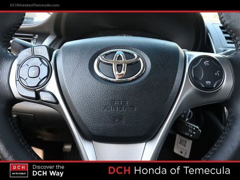 Used 2012 Toyota Camry SE image 9