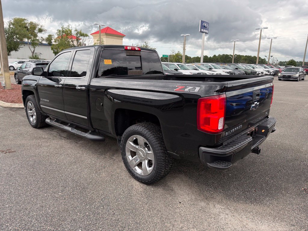 Used 2018 Chevrolet Silverado 1500 LTZ Z71 w/ LTZ Plus Package AWD/4WD image 8