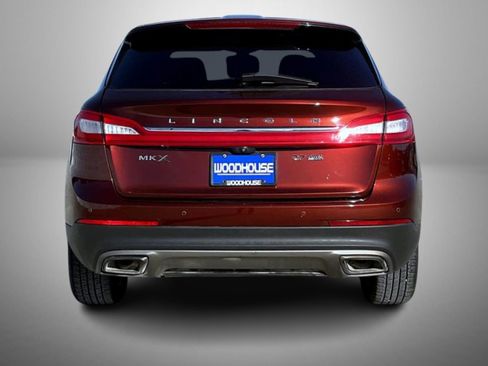 Used 2016 Lincoln MKX Reserve w/ Climate Package image 6