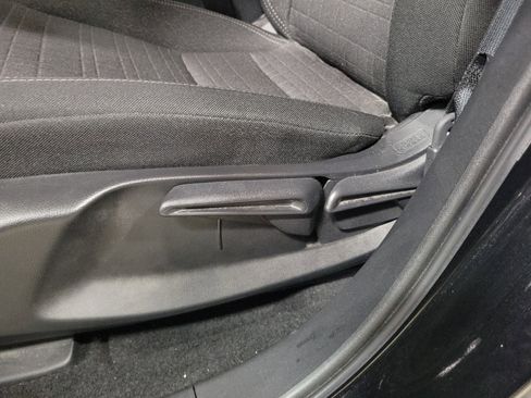 Certified 2023 Honda HR-V LX image 16