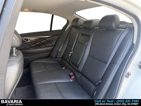 Used 2018 INFINITI Q50 Luxe w/ Essential Package (3.0T Luxe) AWD/4WD image 16
