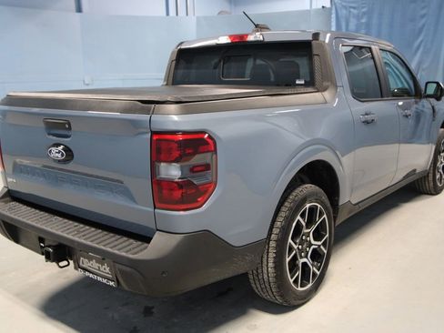 Used 2025 Ford Maverick Lariat image 32
