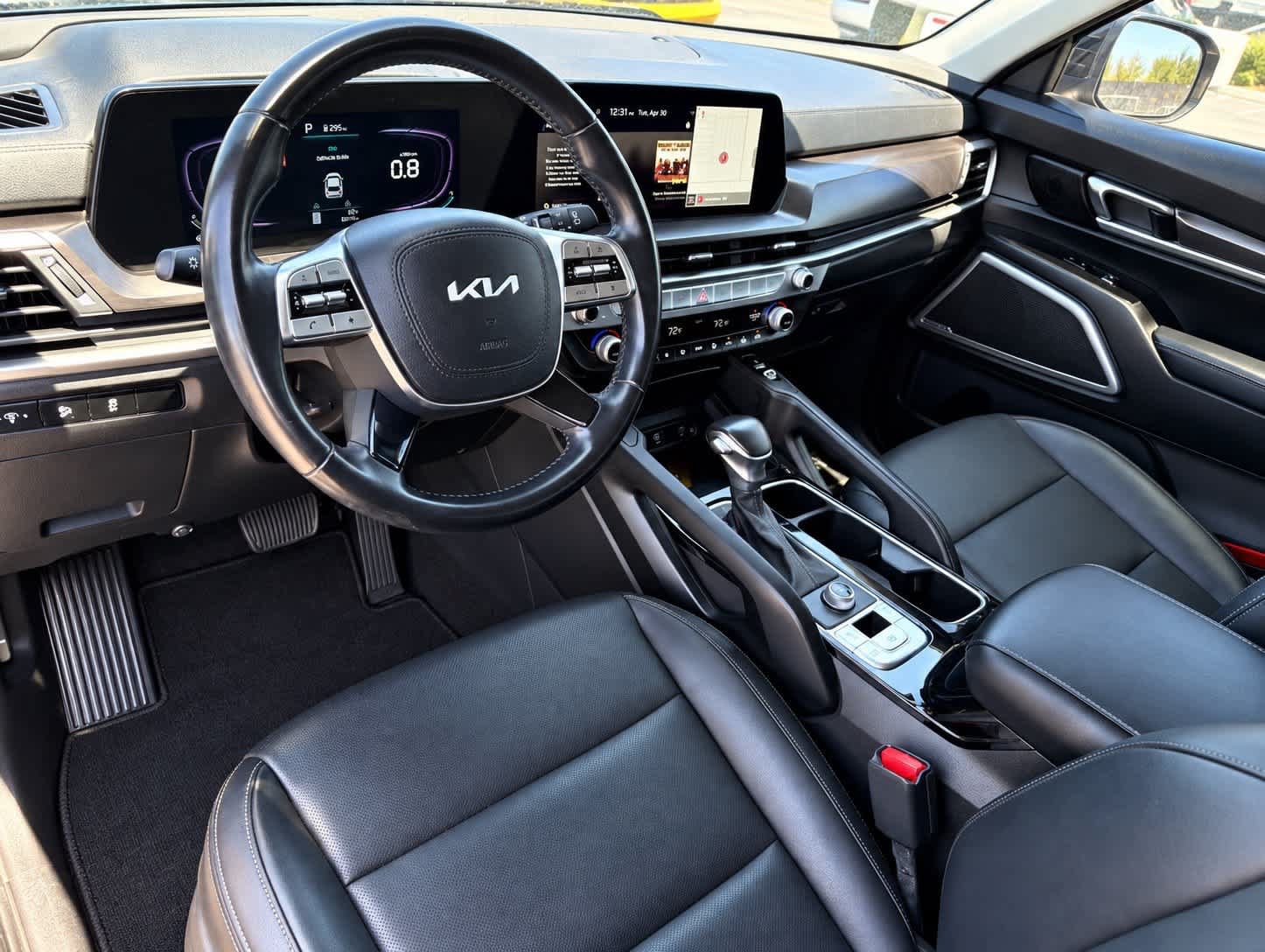 Used 2023 Kia Telluride S FWD image 16