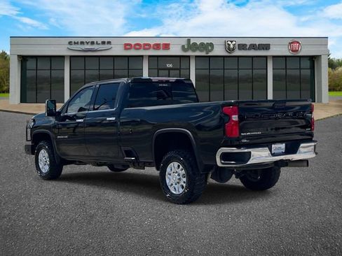 Used 2020 Chevrolet Silverado 3500 LTZ w/ LTZ Plus Package AWD/4WD image 6