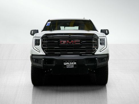 Used 2024 GMC Sierra 1500 AT4X w/ AT4X AEV Edition AWD/4WD image 8