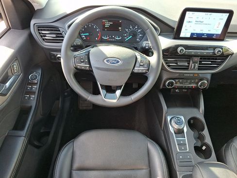 Used 2022 Ford Escape SEL AWD/4WD image 12