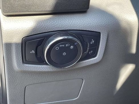 Used 2019 Ford F250 XL w/ STX Appearance Package AWD/4WD image 18