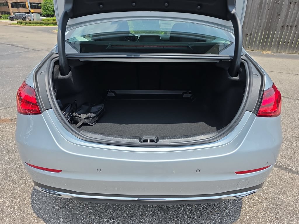 Used 2026 Mercedes-Benz C 300 4MATIC Sedan image 14
