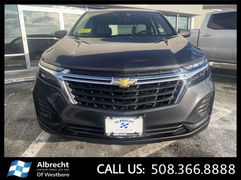 Used 2022 Chevrolet Equinox LS w/ LS Convenience Package image 8
