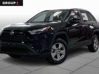 Used 2023 Toyota RAV4 XLE video 1