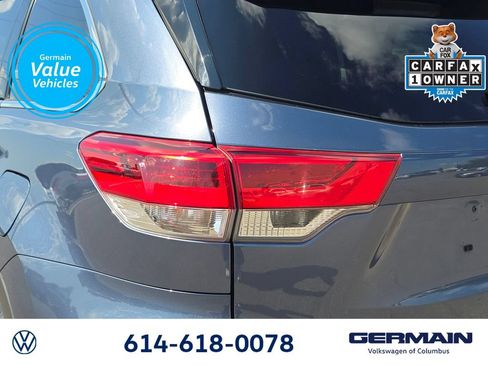 Used 2019 Toyota Highlander LE FWD image 15