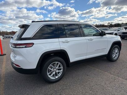 New 2025 Jeep Grand Cherokee 4WD