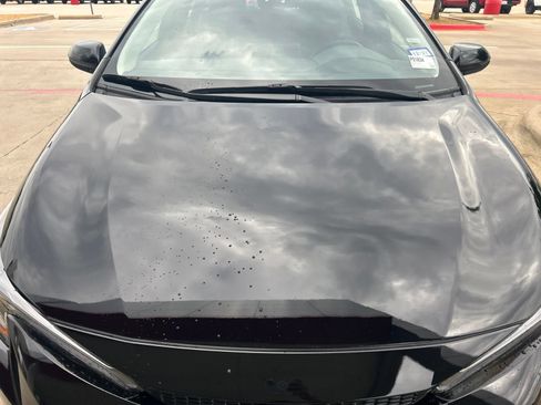 Used 2025 Toyota Corolla LE FWD image 3