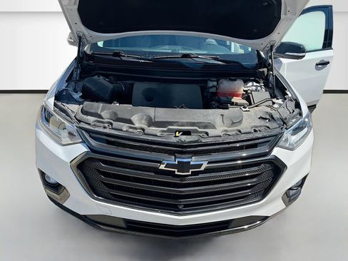Used 2021 Chevrolet Traverse Premier w/ Redline Edition FWD image 33