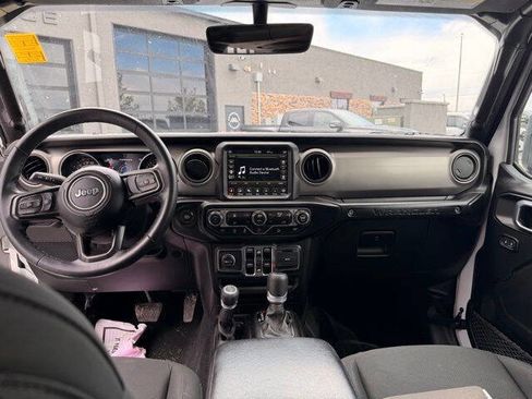 Used 2021 Jeep Wrangler Unlimited Sport w/ Uconnect 4C Nav & Sound Group AWD/4WD image 10