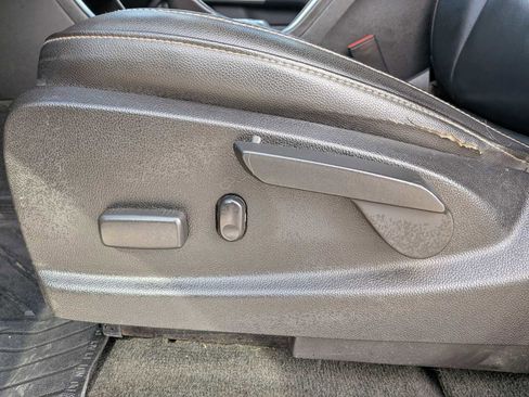 Used 2018 Chevrolet Colorado ZR2 image 16