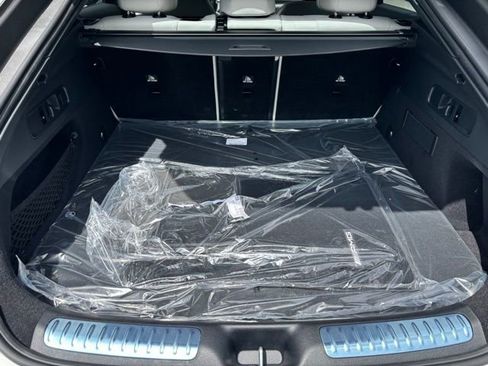 New 2026 Mercedes-Benz GLC 300 4MATIC image 13