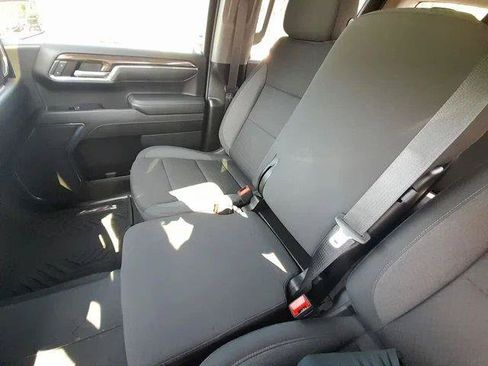 Used 2024 Chevrolet Silverado 1500 LT AWD/4WD image 29