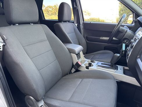 Used 2009 Ford Escape XLT image 20